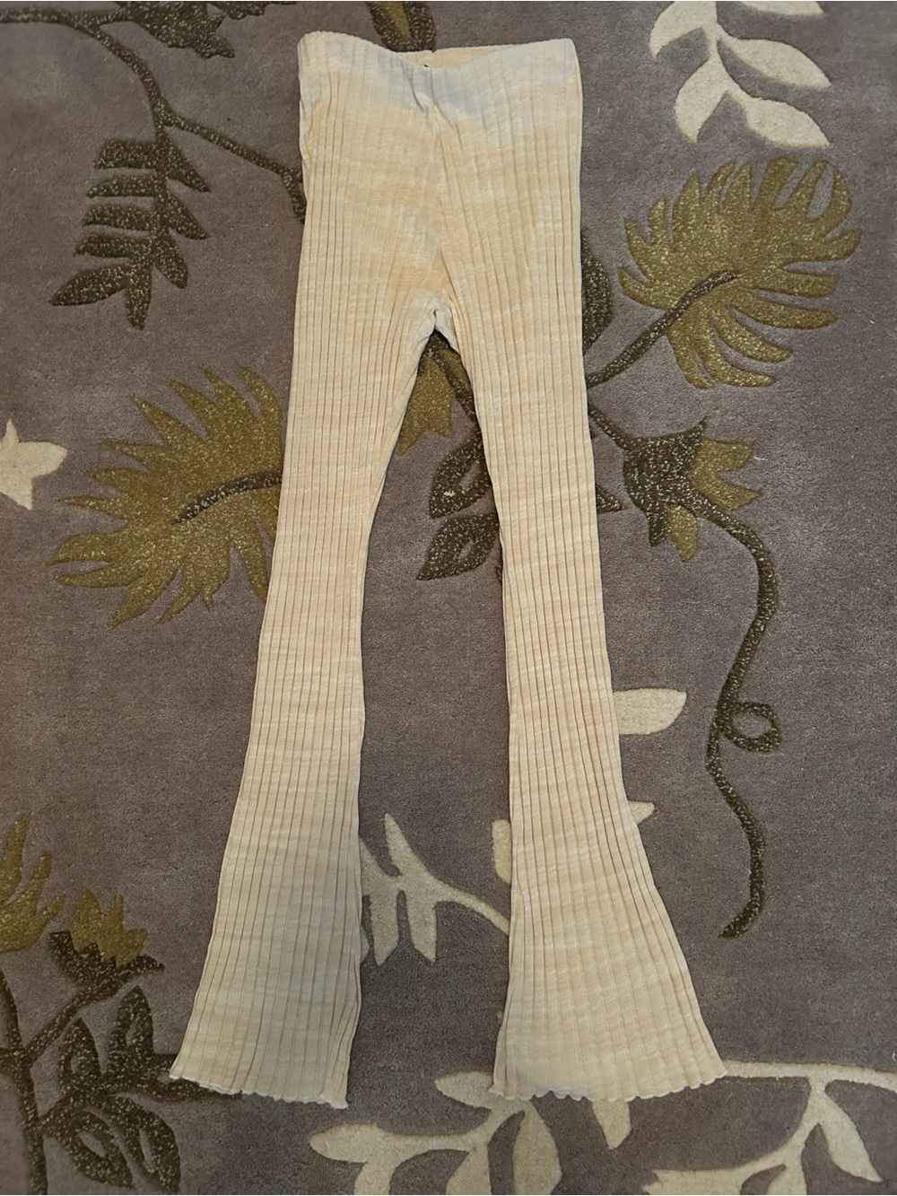 Zara Cream Ribbed Flare Leggings